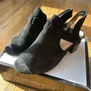Nine West Sling back